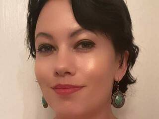 Chat vidéo érotique Hazelrea