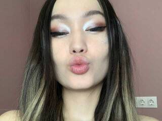 Chat vidéo érotique Heaven-Sakura