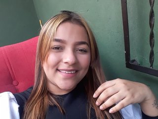 Chat vidéo érotique HeidyRusell