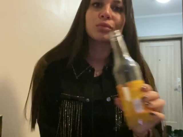 Captures d'écran de diffusion Helgapotakki