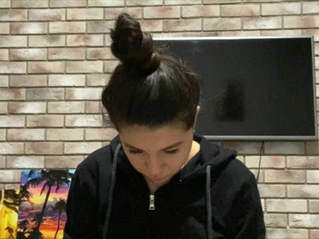 Captures d'écran de diffusion Helgapotakki