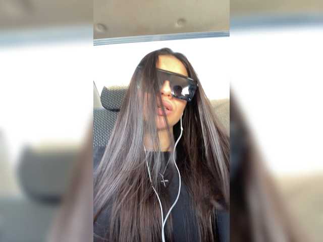 Captures d'écran de diffusion Helgapotakki