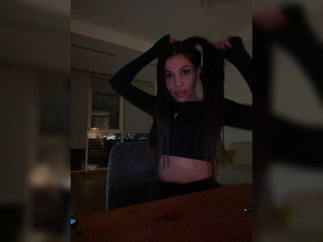 Captures d'écran de diffusion Helgapotakki