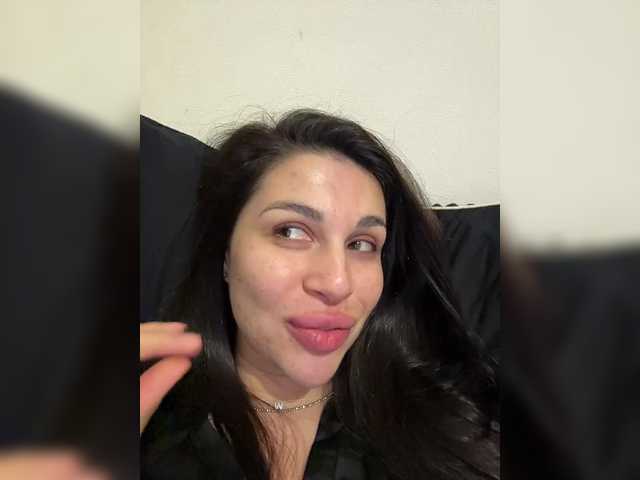 Captures d'écran de diffusion Helgapotakki