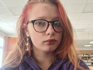 Chat vidéo érotique HelgaVelvet