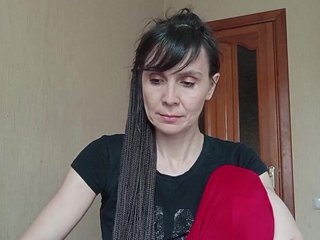 Chat vidéo érotique Hellenalonenochka