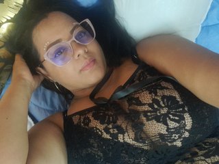 Chat vidéo érotique HellenDonato