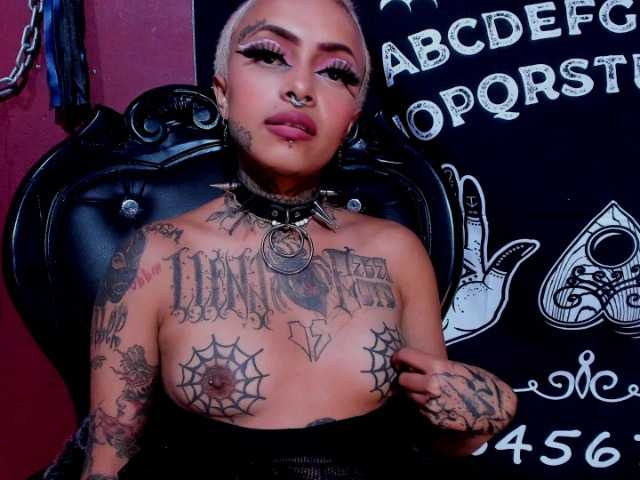 Captures d'écran de diffusion Hera-10