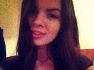 Chat vidéo érotique hloyaa