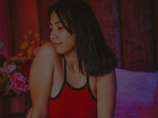 Chat vidéo érotique Hollie-tay