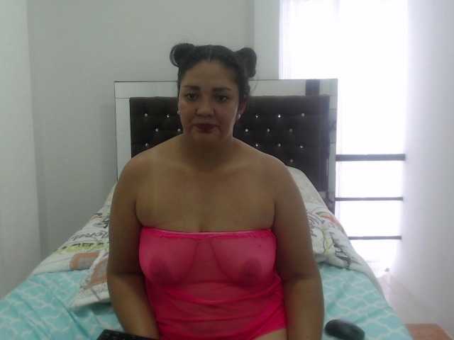 Photos Honey-Girl-km Hey guys ask me for my hot pictures at goal i play with my wet pussy #latin #dildo #bigtits #deliciuspussy