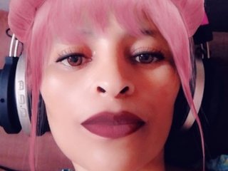 Chat vidéo érotique HoneyHeat1