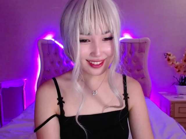 Photos HongCute If you hear the words pleasure♥,relax♥,enjoy♥ they are from my room Lush is on ♥16♥101 Fav #asian#new#teen#cute#skinny#c2c