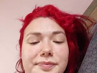 Chat vidéo érotique Horny-Lina
