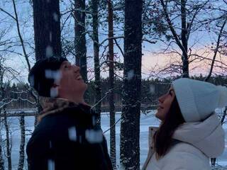 Chat vidéo érotique hornylovercouple