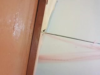 Chat vidéo érotique Hornypee295