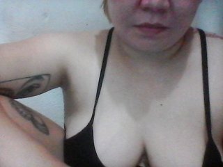Chat vidéo érotique Hotboobies19