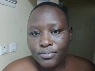 Chat vidéo érotique HotNaughtygirl