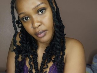 Chat vidéo érotique Hotspicey21