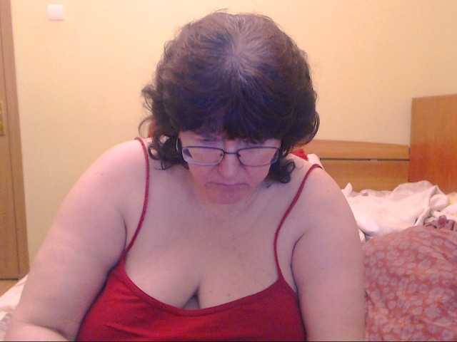 Captures d'écran de diffusion HugeTitsXXX