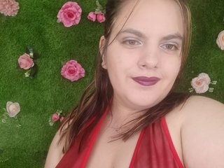 Chat vidéo érotique HugeTittiess