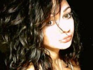 Chat vidéo érotique illiada