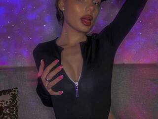 Chat vidéo érotique ilsiyara