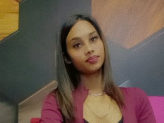 Chat vidéo érotique IndianAurora