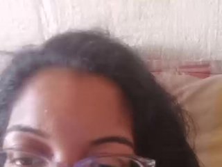 Chat vidéo érotique IndianBeaut