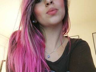 Chat vidéo érotique Miagadner1