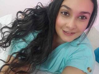 Chat vidéo érotique Isa-Baker