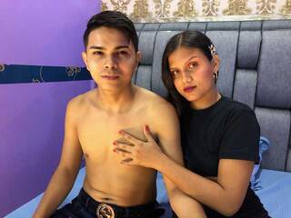 Chat vidéo érotique IsaAndRuben