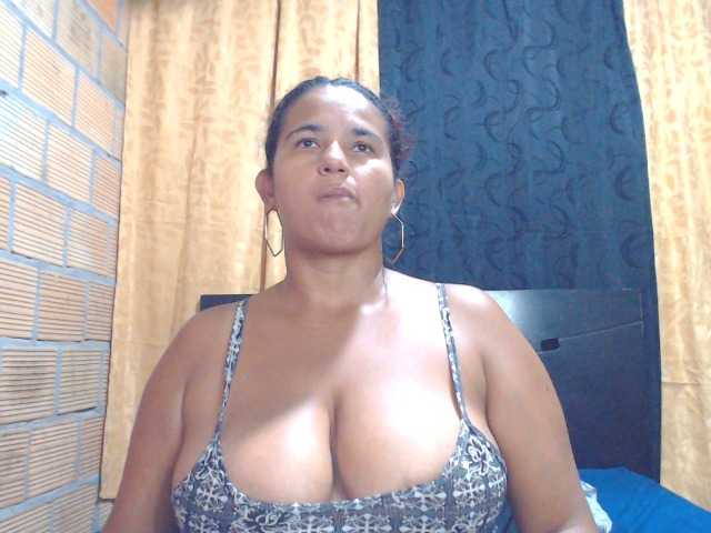 Photos isabellegree I am a very hot latina woman willing everything for you without limits love