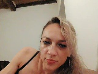 Chat vidéo érotique IssaaBella7