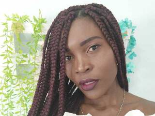 Chat vidéo érotique IvoneDiiaz