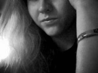 Chat vidéo érotique izuminka36