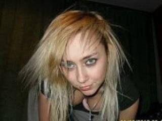 Chat vidéo érotique izyminkaa