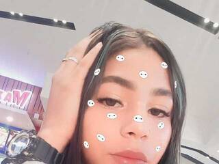 Chat vidéo érotique Janne-Amber