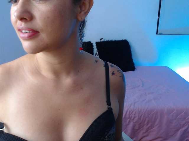 Photos JanneMilf oil ass + SQUATS at 178 ♥ Hi guys !! i'm new here ! dont be shy and be kind ♥ dont forget to follow me lush on