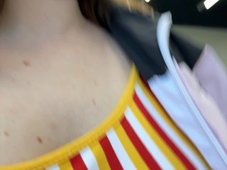 Chat vidéo érotique Januaryy