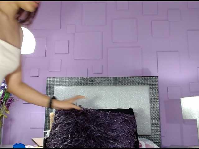 Captures d'écran de diffusion JasmineMore