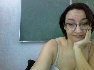 Chat vidéo érotique Jenis-1