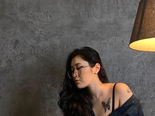Chat vidéo érotique Jennatyan