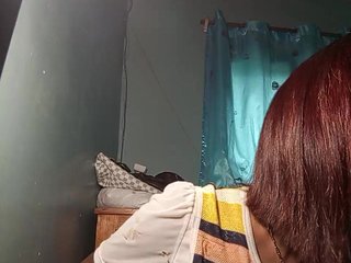 Chat vidéo érotique Jennihot02