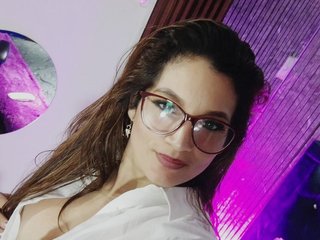 Chat vidéo érotique jessica-ly90