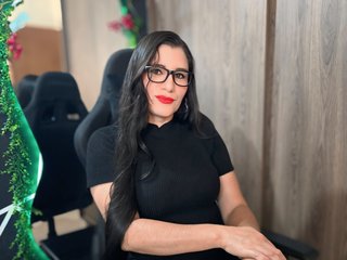 Chat vidéo érotique JIMENAMILFX