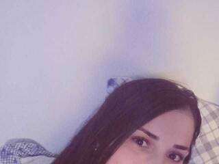 Chat vidéo érotique jocelynne