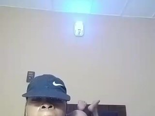 Chat vidéo érotique Joygiver01