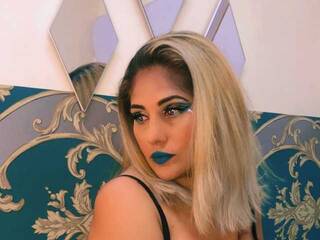 Chat vidéo érotique JoyGrannt