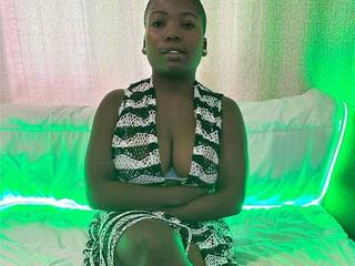 Chat vidéo érotique JuicySam1998